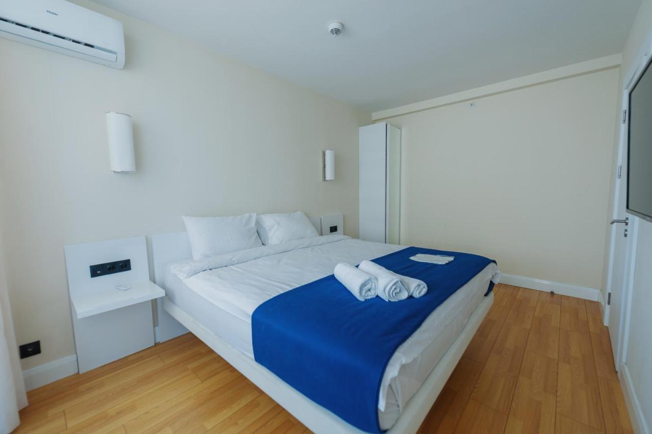 Orbi City Center Sea View Aparthotel Batumi Bagian luar foto