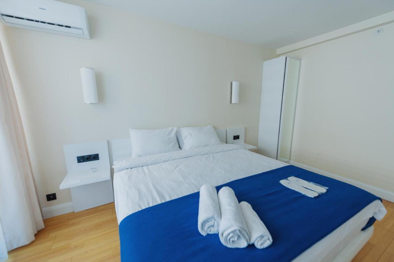 Orbi City Center Sea View Aparthotel Batumi Bagian luar foto