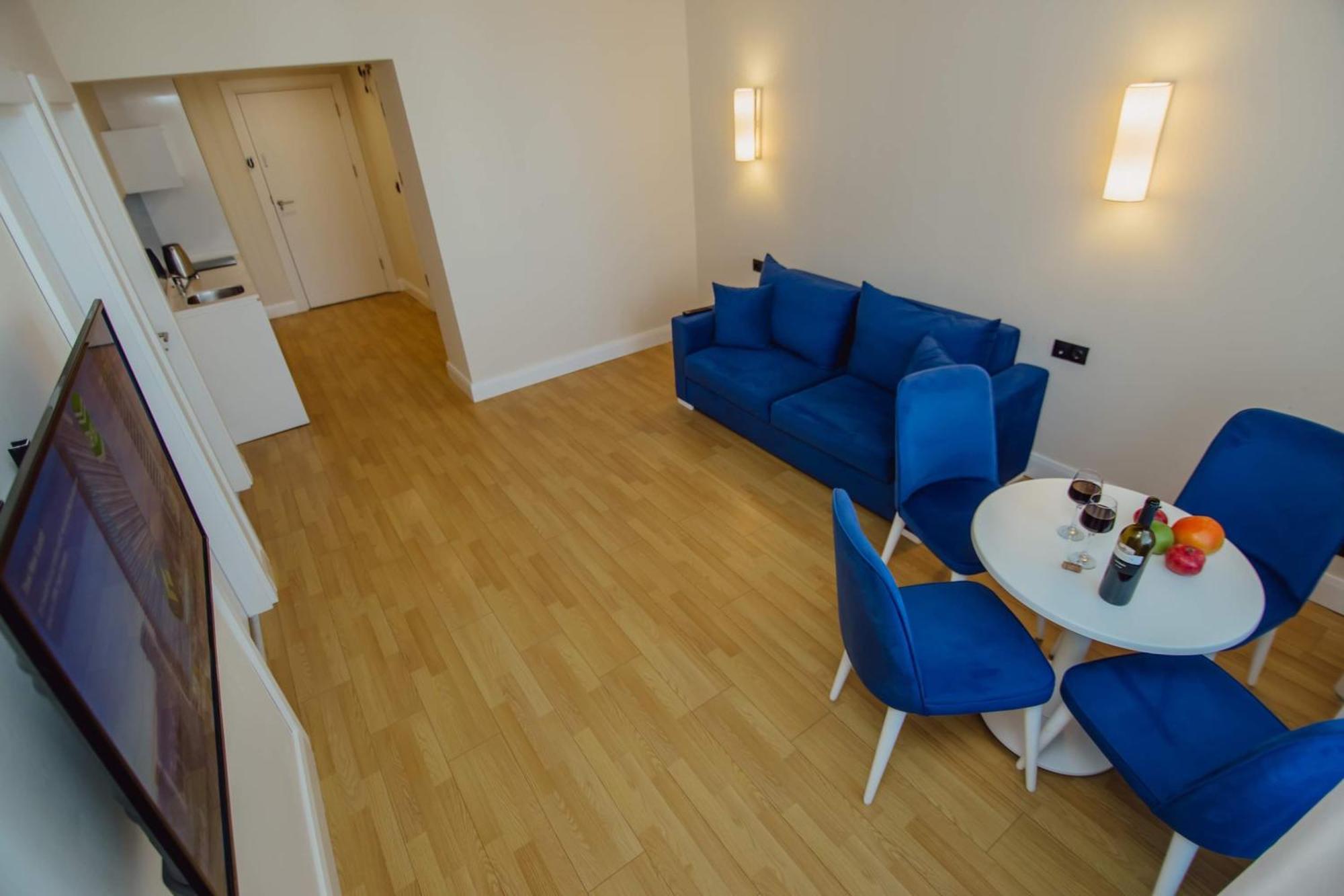 Orbi City Center Sea View Aparthotel Batumi Bagian luar foto