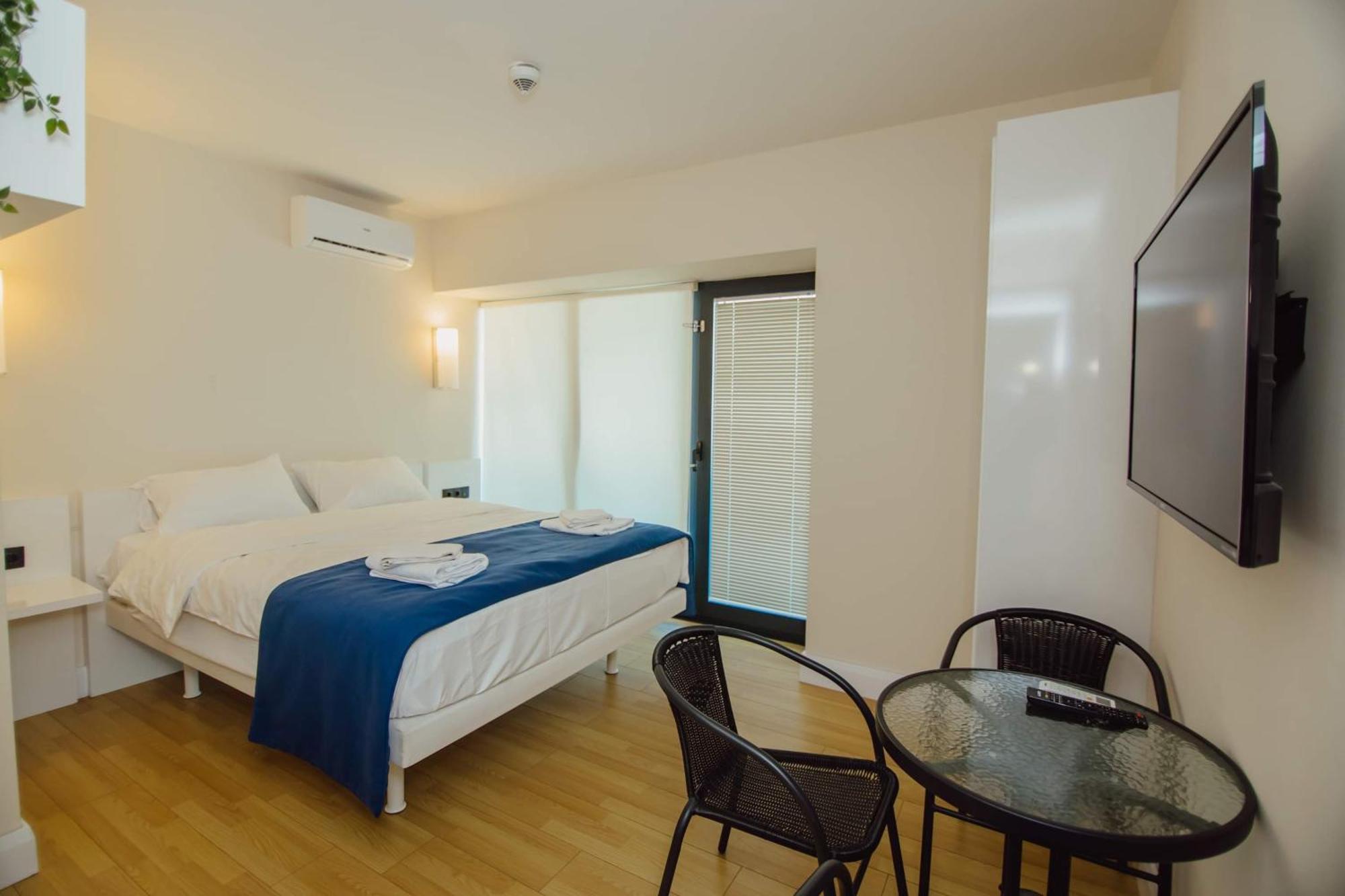 Orbi City Center Sea View Aparthotel Batumi Bagian luar foto